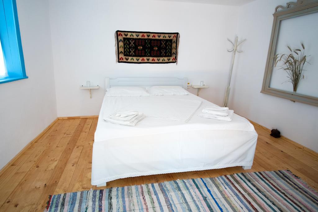 La Lipoveni Hotell Jurilovca Eksteriør bilde